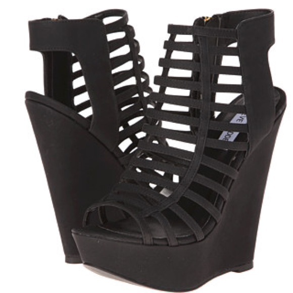 Steve Madden Shoes - Steve Madden xpert wedges