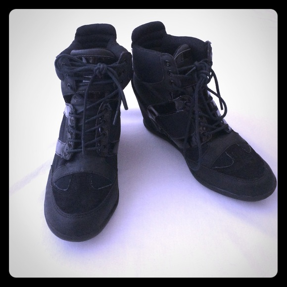 Black Wild Diva Booties