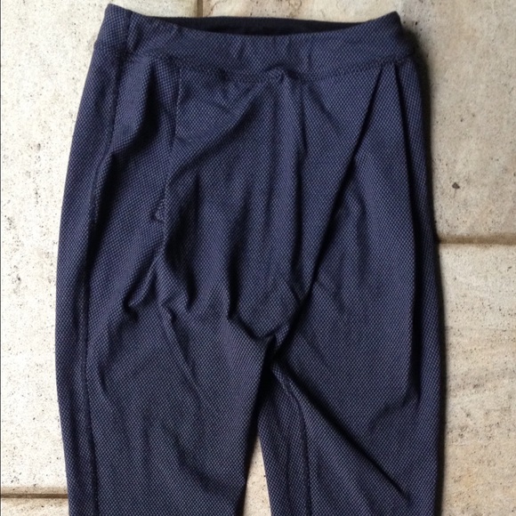 Lulu lemon yoga pants