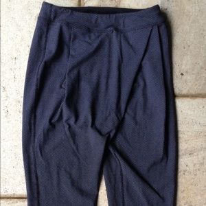 Lulu lemon yoga pants