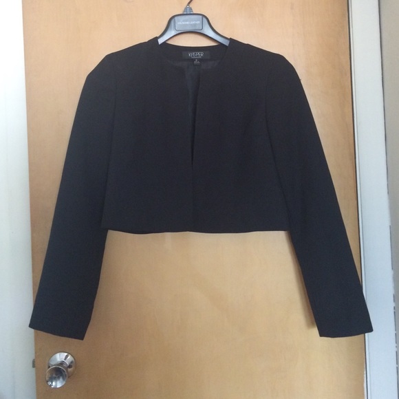 Kasper Short Jacket