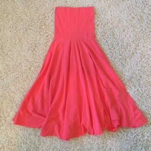 Strapless orange dress!