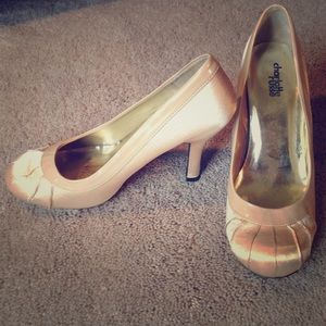 Cream Short High Heels