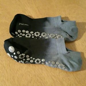 Dip dyed barre/lounge socks NWOT
