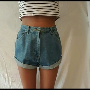 Vintage high waisted shorts