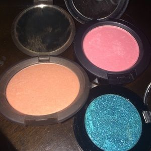 Makeup lot 2 blushes one shadow 5 lipsticks 1 glos