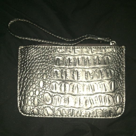 Wilson's leather wristlet - Picture 1 of 1