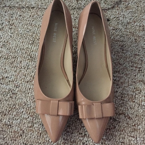 Nude Pointed Nine West Heels with Bow