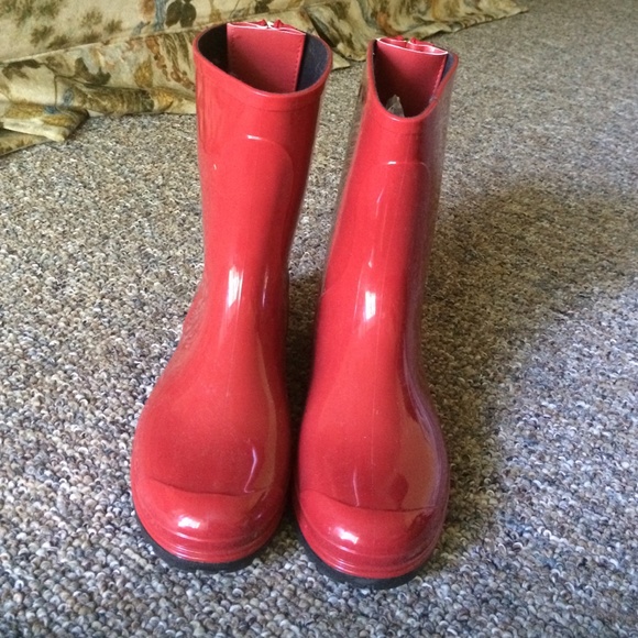 Aldo Brand New Rainboots