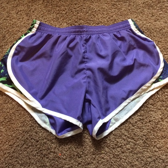Running shorts - Picture 1 of 2