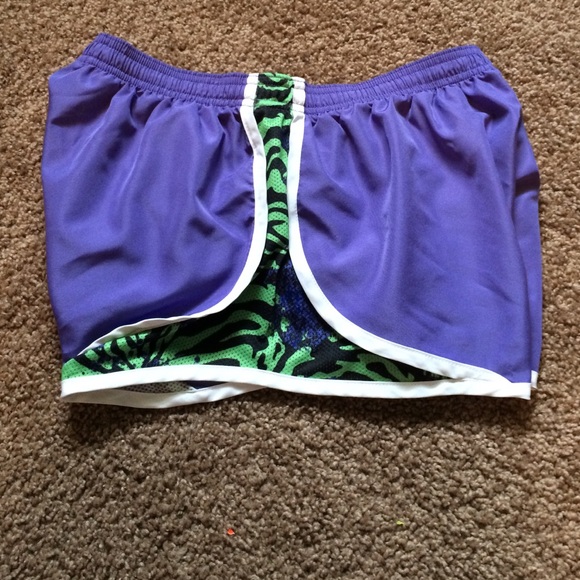Running shorts - Picture 2 of 2