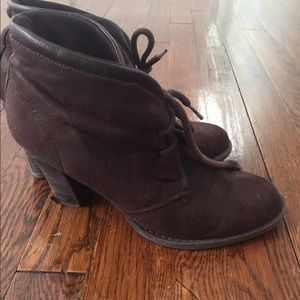 Chic vintage BOOTIES ❤️❤️❤️ RESERVED FOR BMSARA