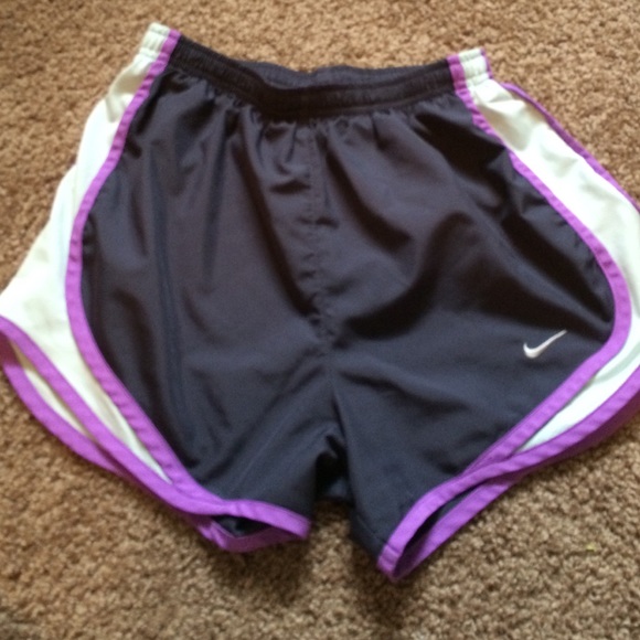 Running shorts
