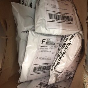 Proof of shipment!! 💖💖