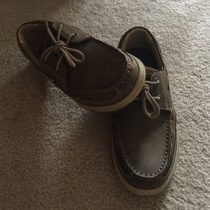 Boat shoes