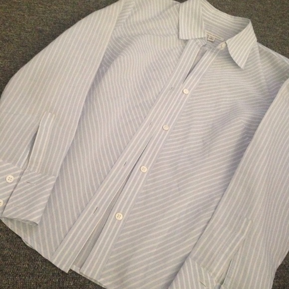 Banana Republic button up - Picture 2 of 4