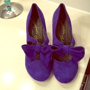 Brand new blue suede heels