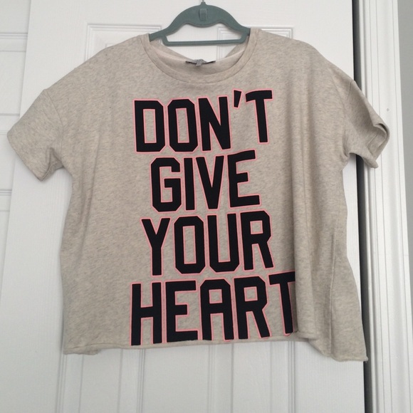 Zara Crewneck Graphic Trafaluc Poshmark Tshirt Tops qwAUrq