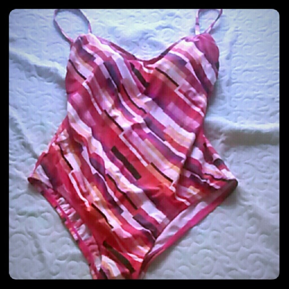 Bathing suit