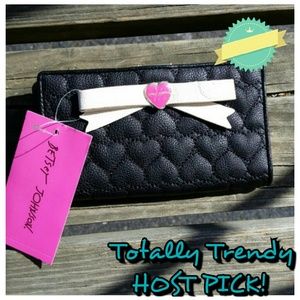FINAL! HP! Betsey Johnson Black Be Mine Wallet