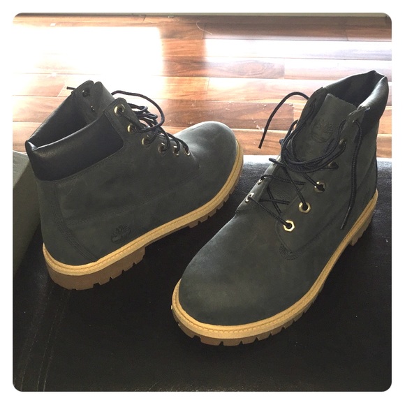 Navy Blue Premium Timberland's Never Worn