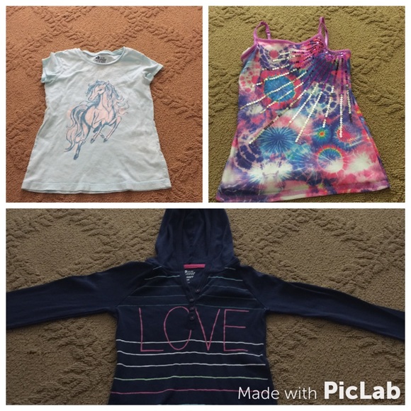 💥sold💥Girls shirt bundle