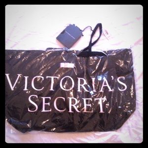 Victoria's Secret tote nwt