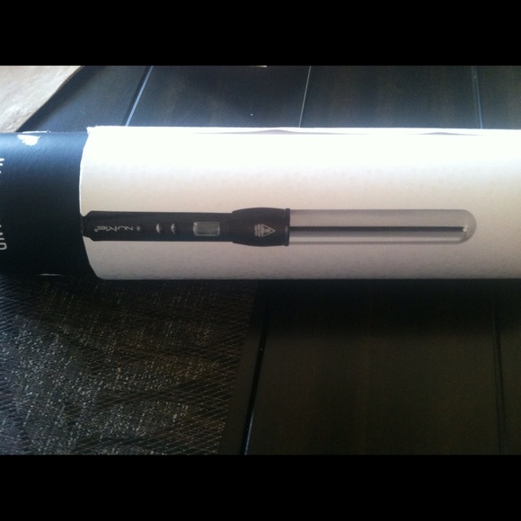 SOLD - Picture 2 of 3