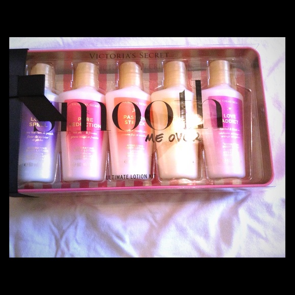 Victoria's Secret lotion set nwt