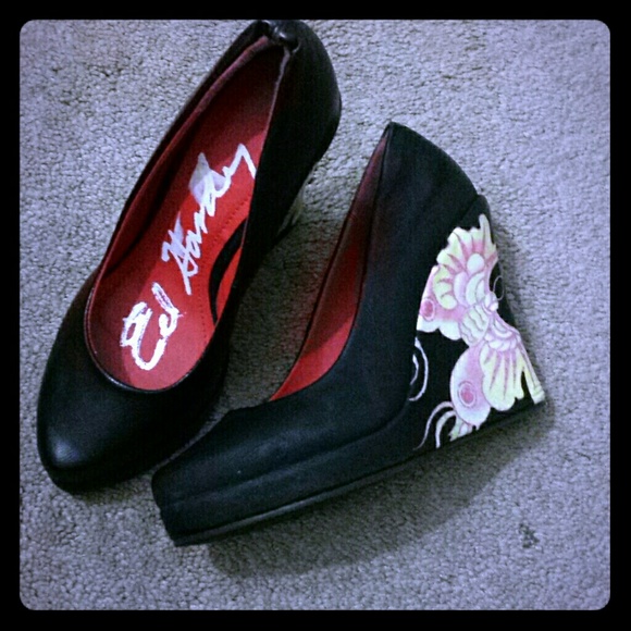 ED HARDY SHOES
