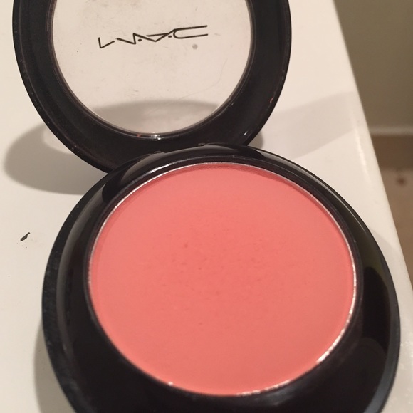 2 color Mac powder blush