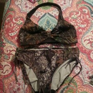 Camo bakini size small!!