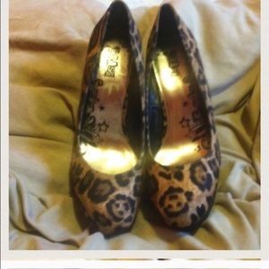 Gotta love these shoes