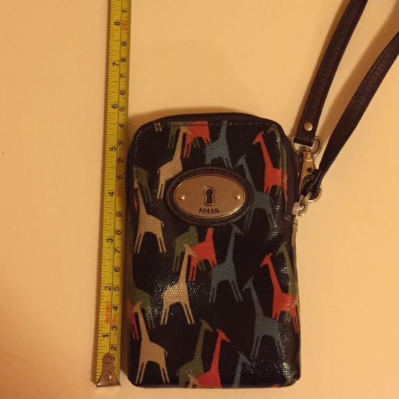 Fossil Key-Per Wristlet