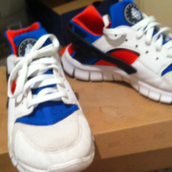 Nike Huarache Free Run - Picture 2 of 3