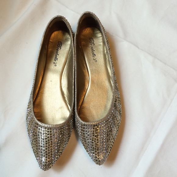 Gold sparkle ballet flats