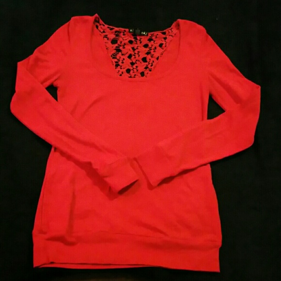 Long sleeve top
