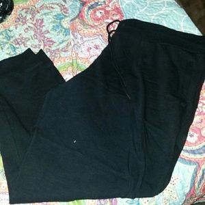 Cuffed ankle pants!  Size 3x or 22/24