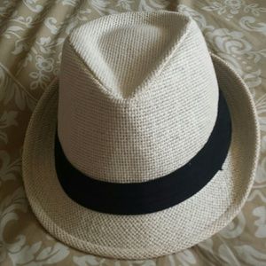 Fedora hat