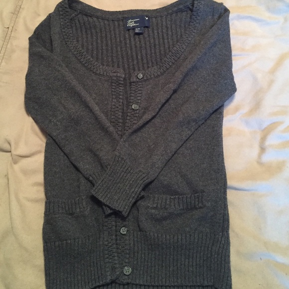 American Eagle cardigan sweater