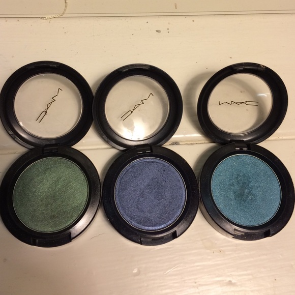 SALE TODAY ONLY - Bundle - Mac eyeshadow