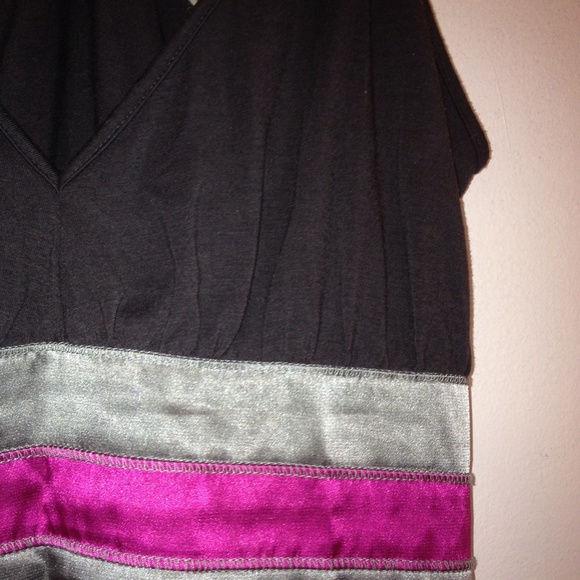 Tank top - Picture 2 of 3