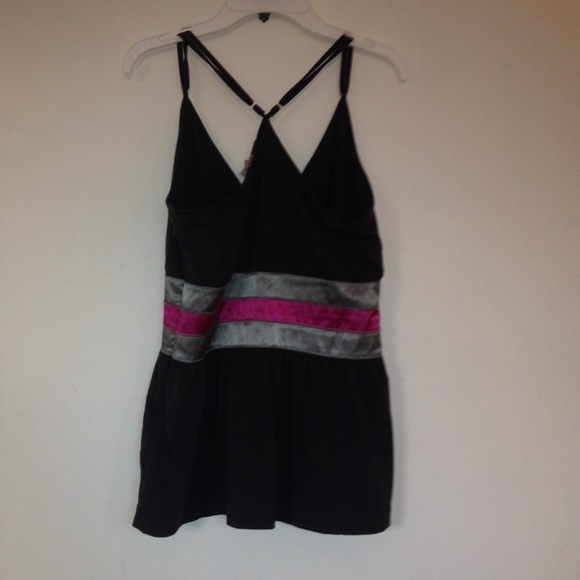 Tank top - Picture 3 of 3