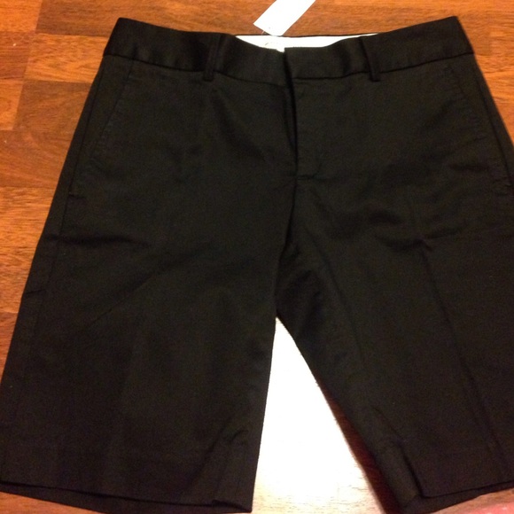 NWT Banana Republic black shorts size 6