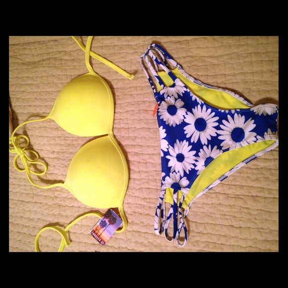 Forever 21 neon bathing suit top w/ flower bottoms