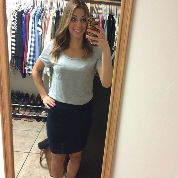 🎉Bundled🎉Dark wash denim pencil skirt