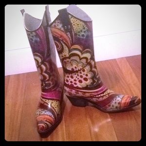 ADORABLE Heeled Cowboy Boot-Style Rainboots