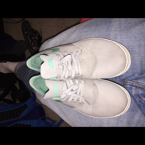 Nike Sb - Picture 2 of 2