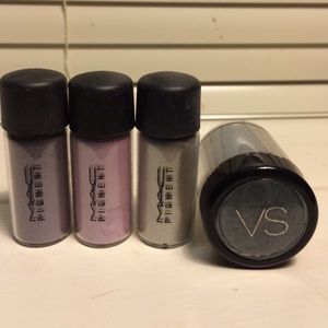 Bundle of Mac eyeshadow