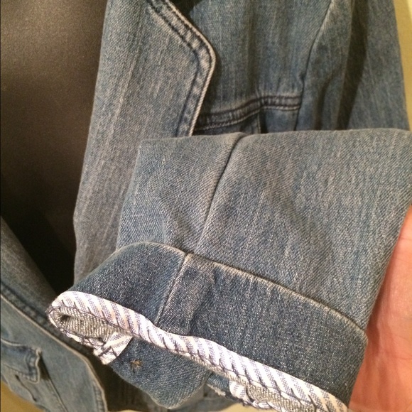 Denim jacket - Picture 3 of 4